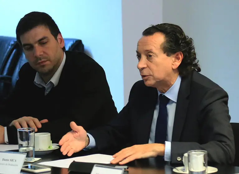 Piden a las automotrices que cuiden la cadena de pago a sus proveedores