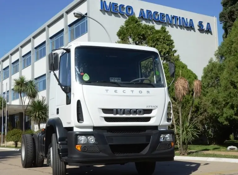 Con créditos, preparan un "salvataje" de Iveco para evitar el freno de la planta