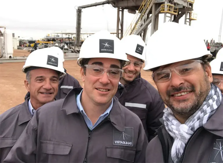 Javier Iguacel visitó la operación de Vista Oil en Vaca Muerta