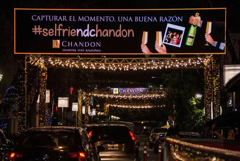 Chandon celebra el Día del Amigo con intervenciones en todo el país