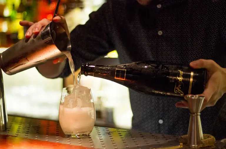 Mixología: prepará este cóctel de Ludovico De Biaggi con Freixenet Cordón Negro