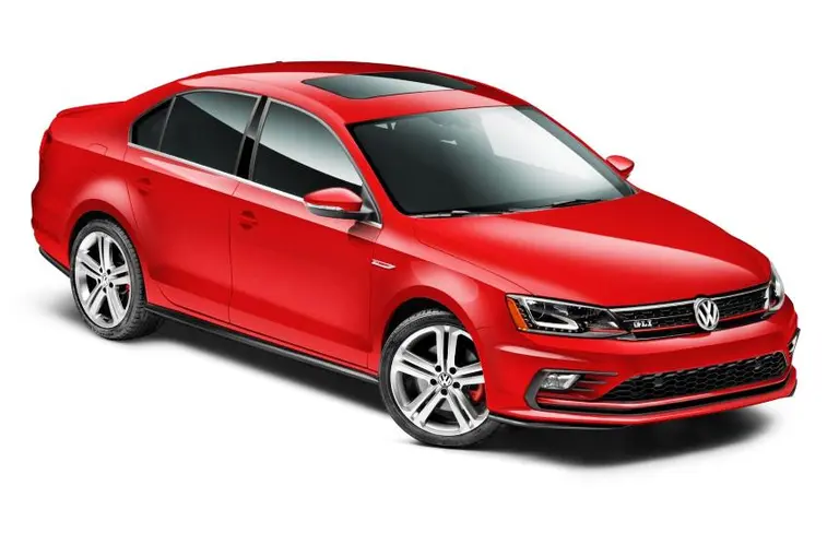 Volkswagen presenta el nuevo Vento GLI, la versión más deportiva