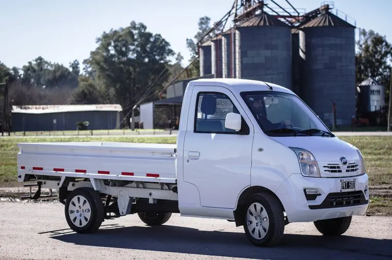 Lifan empieza a comercializar un utilitario de carga a 235.000 pesos