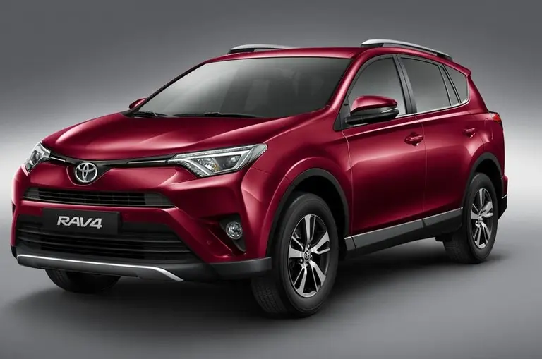 Toyota baja el precio del RAV4 hasta 10.000 dólares