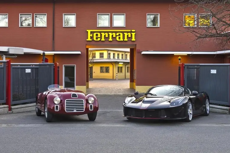 Los 70 años del primer Ferrari que salió a la calle de la fábrica de Maranello