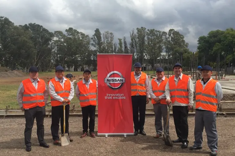 Nissan comenzó con las obras de infraestructura en Córdoba, donde fabricará la Frontier
