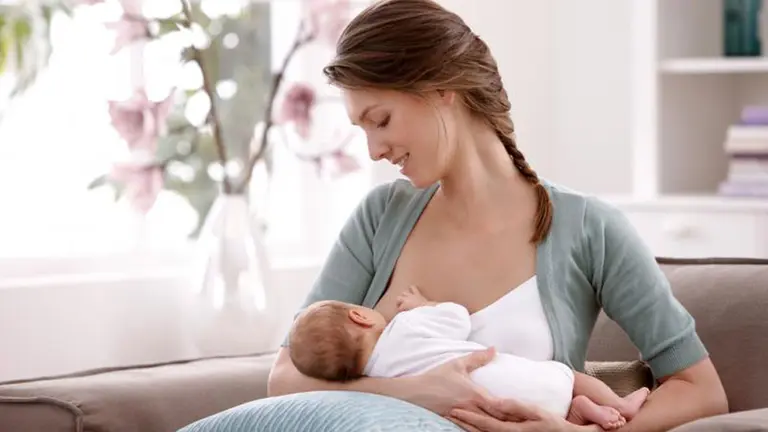 Alimentación adecuada durante la lactancia materna