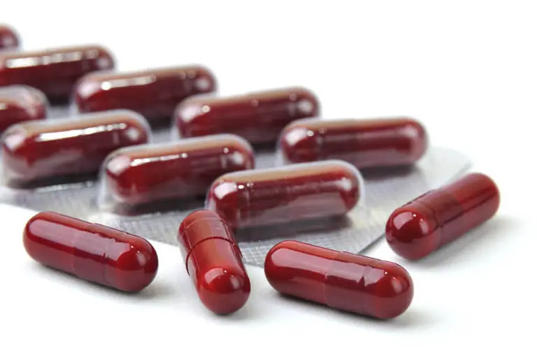 ¿Cómo se pueden prevenir malformaciones congénitas en el feto?