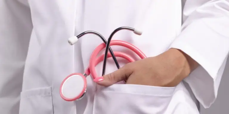 Nuevo rumbo en la salud: Medicus lanza la primera cobertura nacional orientada a la mujer