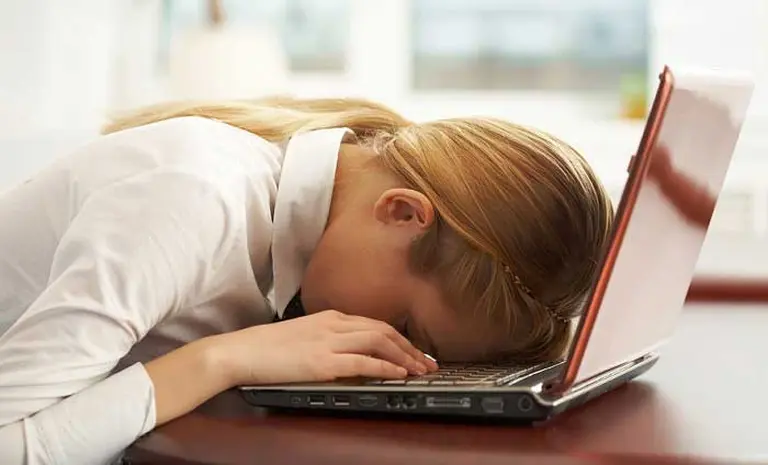 ¿Sentís fatiga y cansancio constantes? Este síndrome podría justificarlo