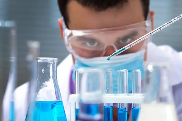 Dos empresas líder firmaron un acuerdo para la producción de anticuerpos monoclonales en EEUU