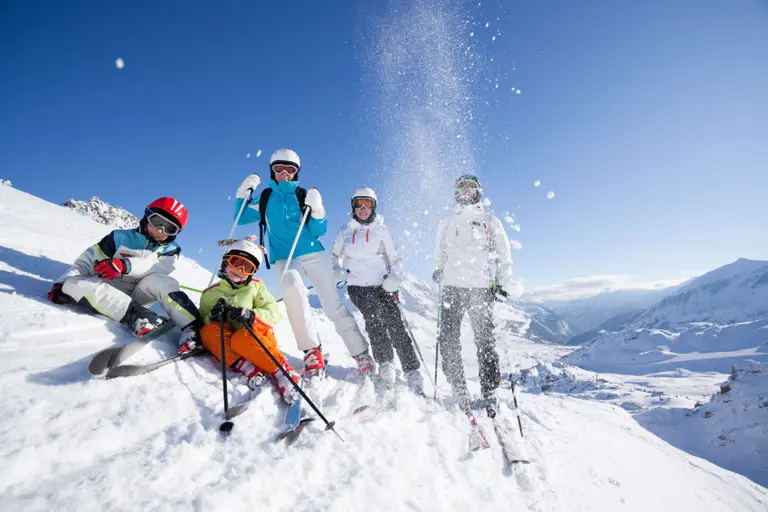 Las vacaciones cerraron con un récord de 5 millones de turistas en el país, pero con consumo "moderado"