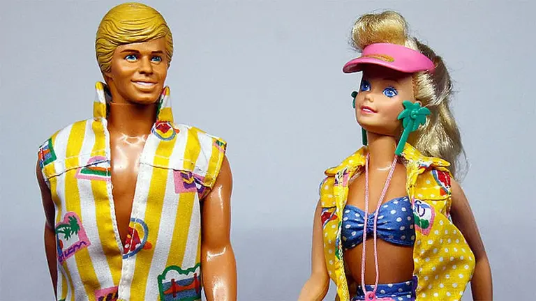 Qué hay detrás de la fuerte crisis que atraviesa Mattel, el fabricante de la muñeca Barbie