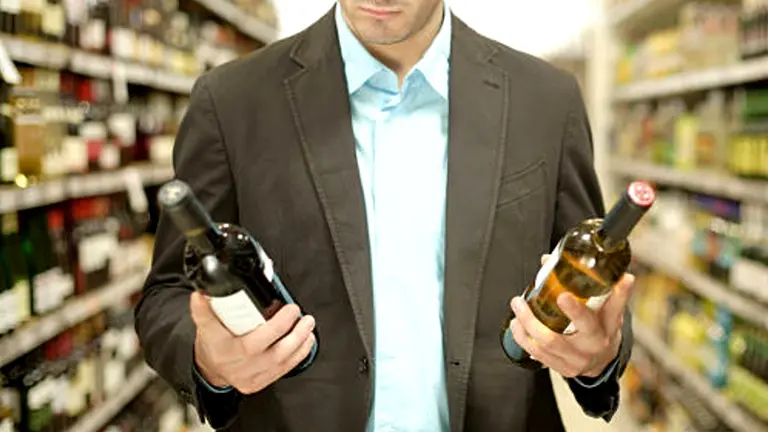 Impensado: los uruguayos ya consumen casi 40% más de vino en promedio que los argentinos