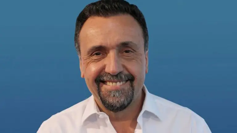 Roberto Navarro pone en duda que Macri termine su mandato