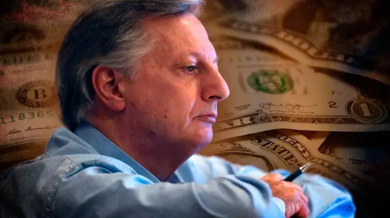 El ex ministro Aranguren sigue sin confiar en el país y continúa sacando dinero al exterior