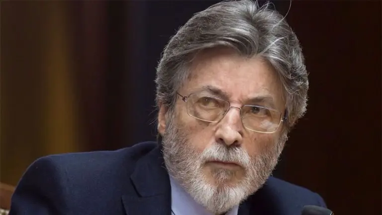 Liderados por Abad, impulsan empresarios proyectos para "blanquear" la economía