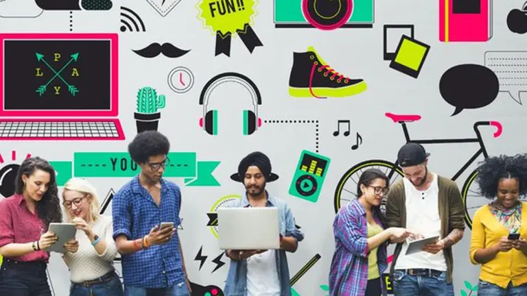 Radiografía de la “generación Z”: los “nativos digitales” que amenazan cambiar los negocios