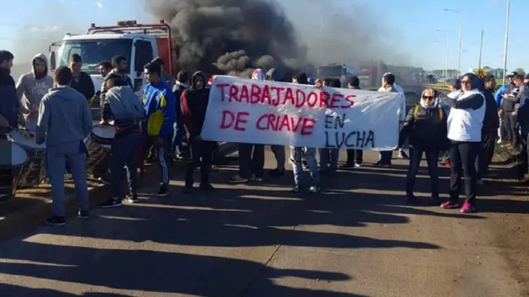 Quebró la principal industria de Roque Pérez y todo el pueblo sufre la desocupación