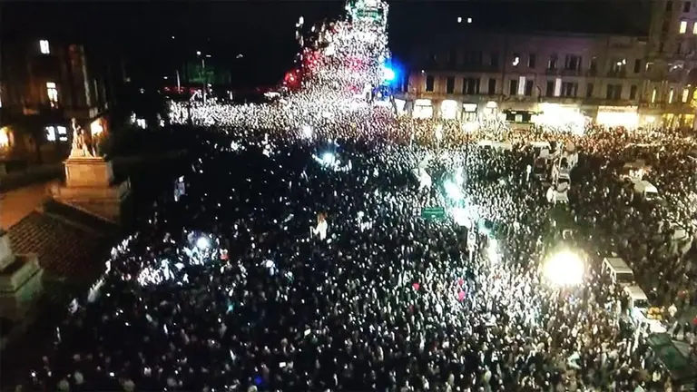 Las imágenes de la marcha que pide el desafuero y prisión de Cristina Kirchner