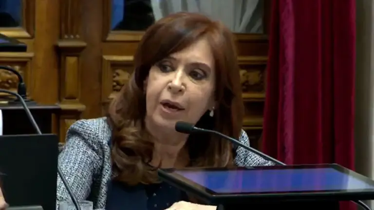 Cristina apeló su procesamiento y dijo que es "poco seria" la acusación por los cuadernos