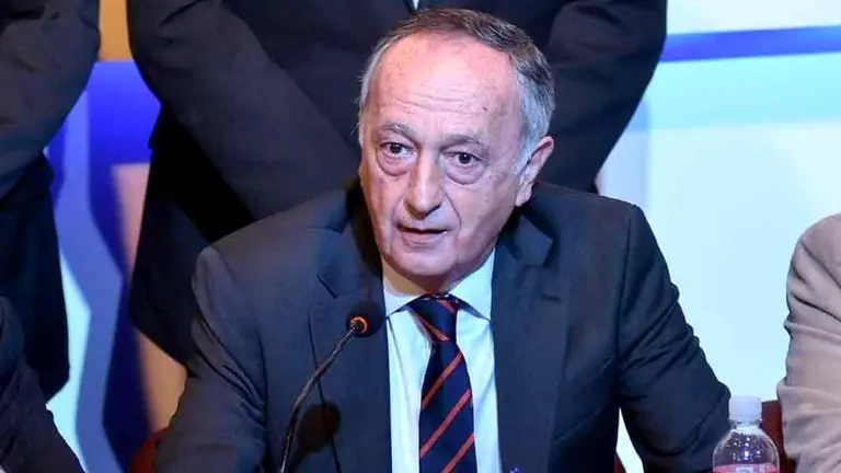 UIA: Acevedo consideró que es "oportuno" otorgar un bono para contener los reclamos salariales