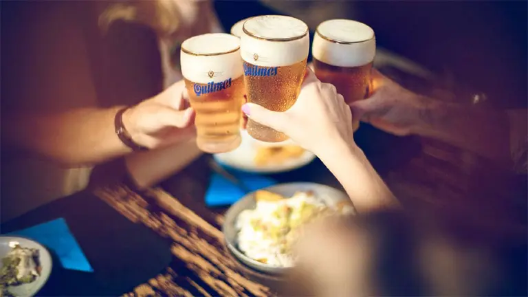 Quilmes denunció a los dueños de las cervezas Heineken y Schneider: de qué los acusa