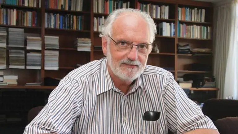 "Si suben la tasa y el dólar estamos cerca del Arca de Noé"