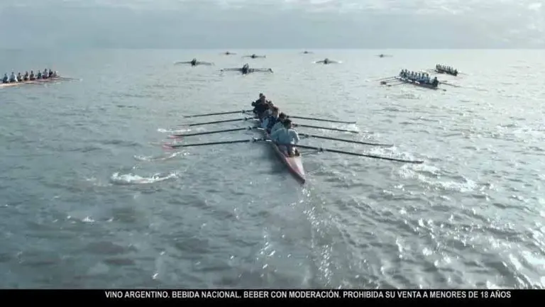 Remadores, la campaña de vino Toro que apela al espíritu del trabajador argentino