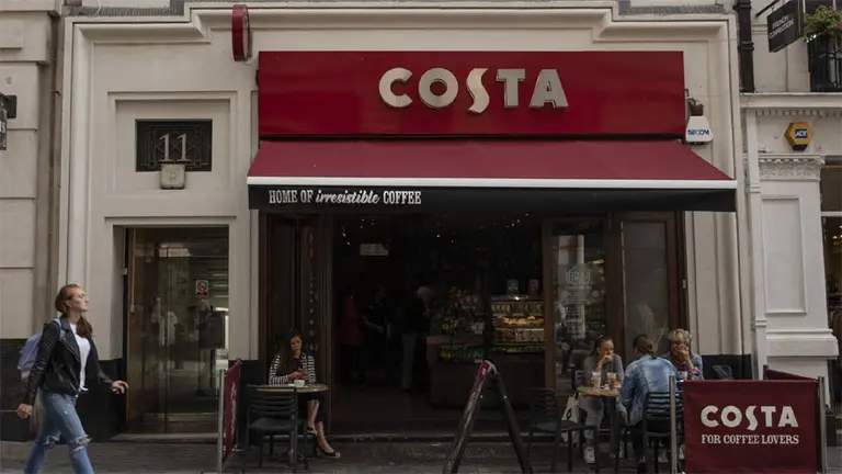 Coca Cola desafía a Starbucks y compra la cadena Costa Coffee por u$s5.061 millones