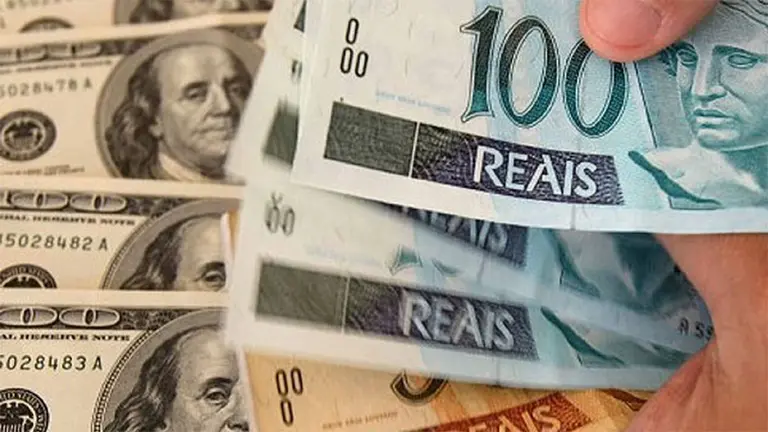 El real brasileño se devaluó casi 9% en agosto