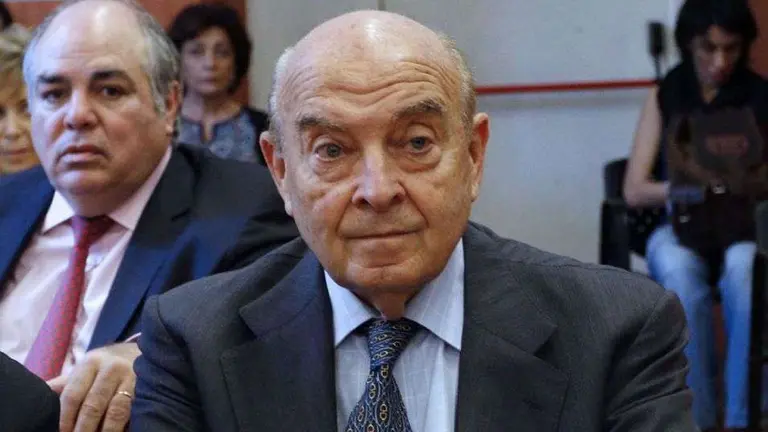 Cavallo advirtió a Macri sobre una posible "solución Duhalde"