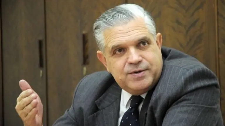 ¿Cuánto tiempo se tardará en salir de la crisis según López Murphy?