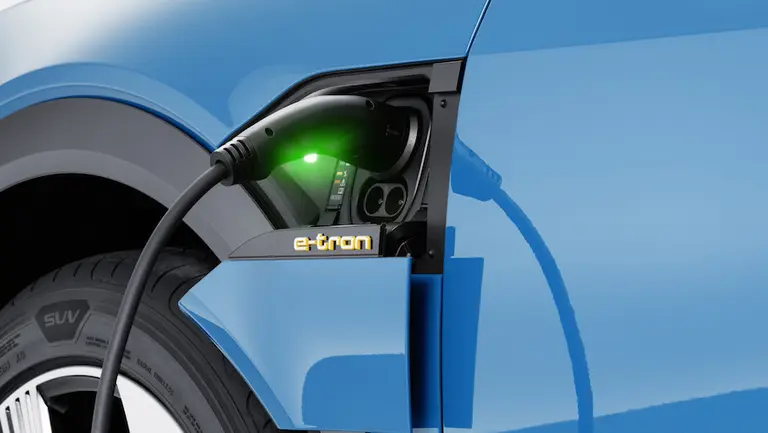 Desde Tito hasta un Porsche, estos son los 5 autos eléctricos que ya podés comprar en la Argentina