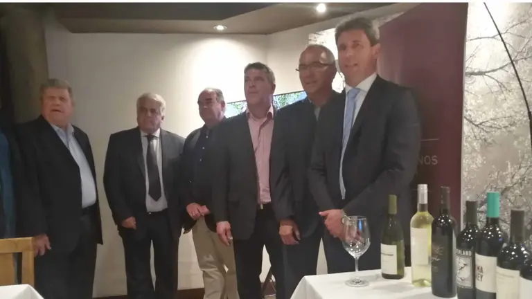 Sergio Uñac, gobernador de San Juan, antes de firmar la adenda: "Lo que más impacta es el cambio de reglas de juego"