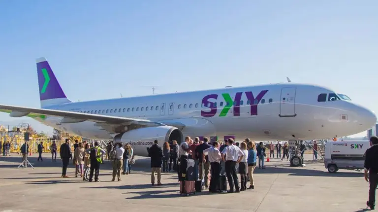 Autorizaron a otra low cost a volar desde El Palomar a Chile