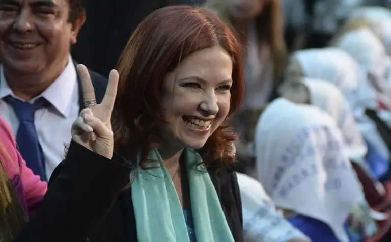 Milei apuntó contra Andrea del Boca por la novela pagada por el Estado y que no salió: qué dijo su abogado