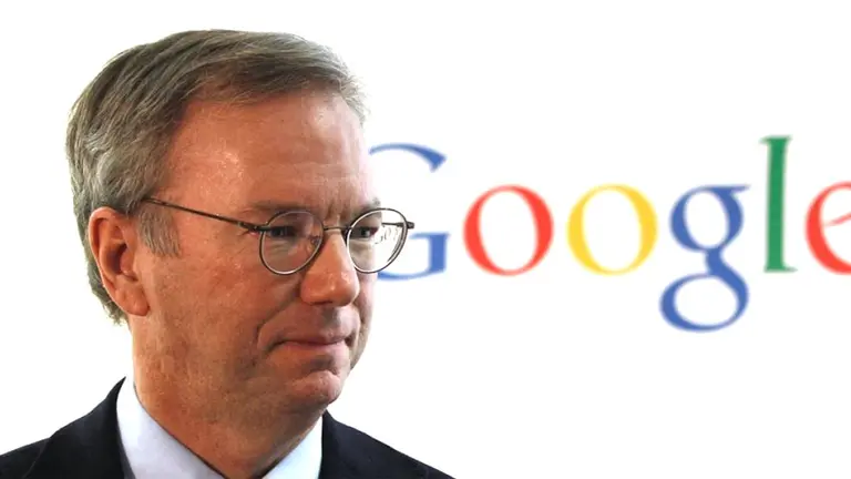 Ex CEO de Google anticipa que Internet se dividirá en dos