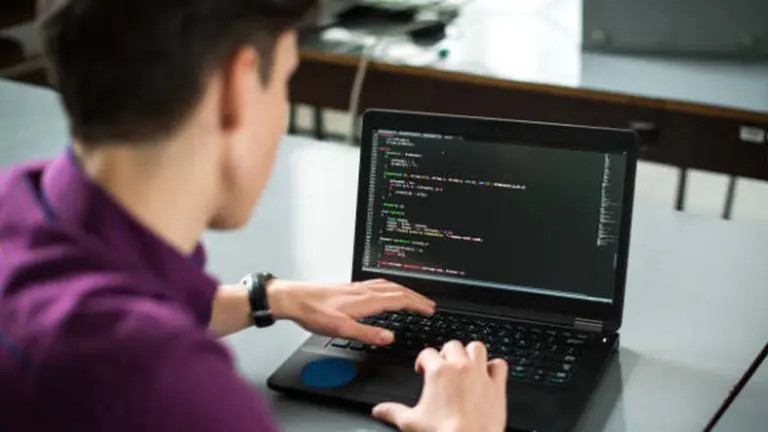 Cuál es el promedio salarial de los programadores argentinos este año