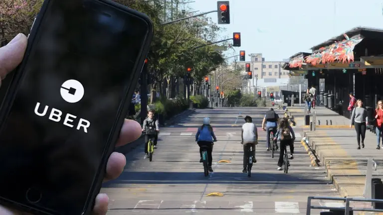 Uber fue uno de los "ganadores" del paro general en la Argentina, el país donde más crece