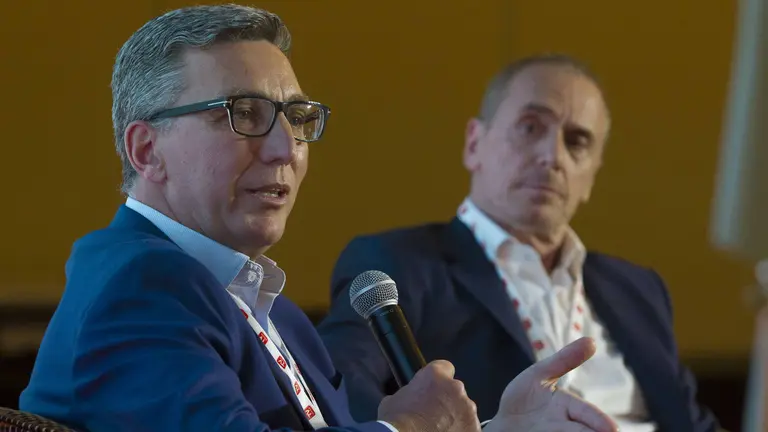 Telecom ratifica inversiones pero a un ritmo más lento y acelera acuerdos para ampliar Flow y sumar Netflix