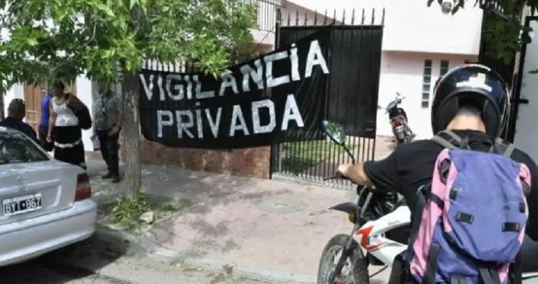 Crisis en Neuquén: empresa de servicios despidió a 770 trabajadores