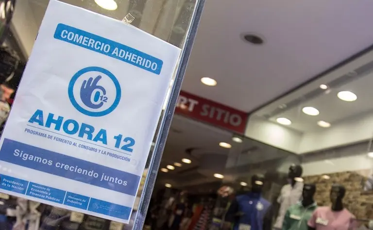 Se disparó el costo para comprar en cuotas con el plan "Ahora 12"