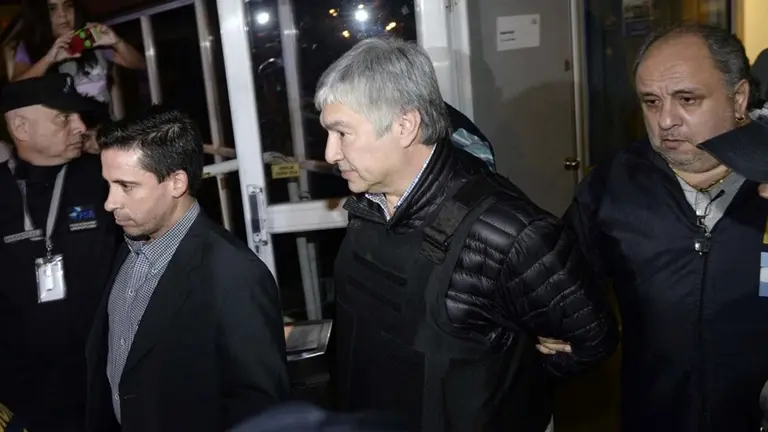 Ordenan repatriar más de u$s850 millones que Lázaro Baéz ocultaba en Suiza