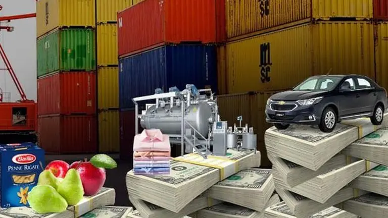 Efecto dólar: se registró el primer superávit comercial en 20 meses pero un dato preocupa al Gobierno