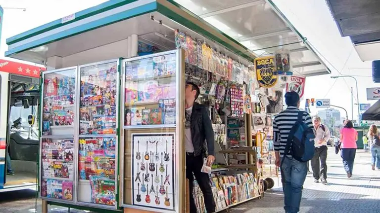 El desesperado intento de los kioskos de diarios para sobrevivir
