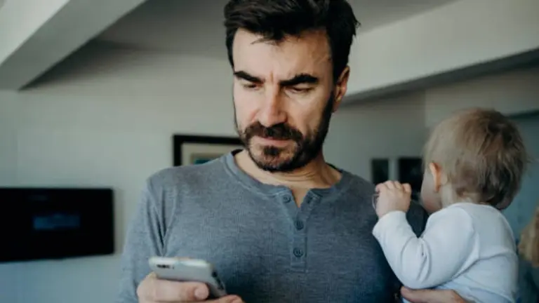 La Ciudad, a un paso de extender la licencia por paternidad a 45 días