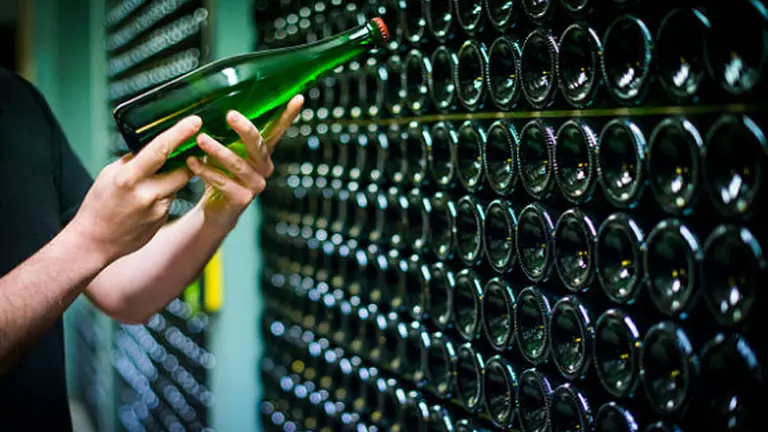 Inédito: buscan ponerle nuevo nombre a los vinos espumantes argentinos