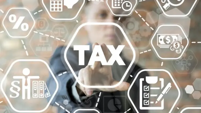 Uruguay da beneficios fiscales para seducir empresas que sufren alta presión tributaria en Argentina