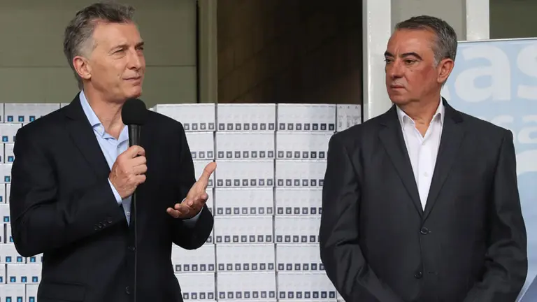 Macri: "Después de 20 años, el Pami vuelve a comprar medicamentos sin intermediarios"